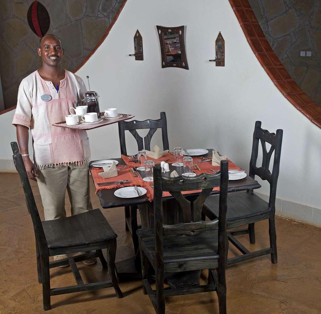 Отель Ashnil Samburu Camp Ресторан фото