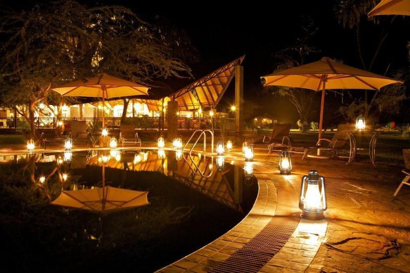 Отель Ashnil Samburu Camp Экстерьер фото