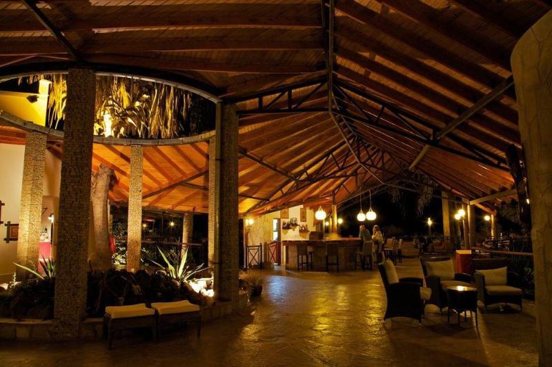 Отель Ashnil Samburu Camp Экстерьер фото