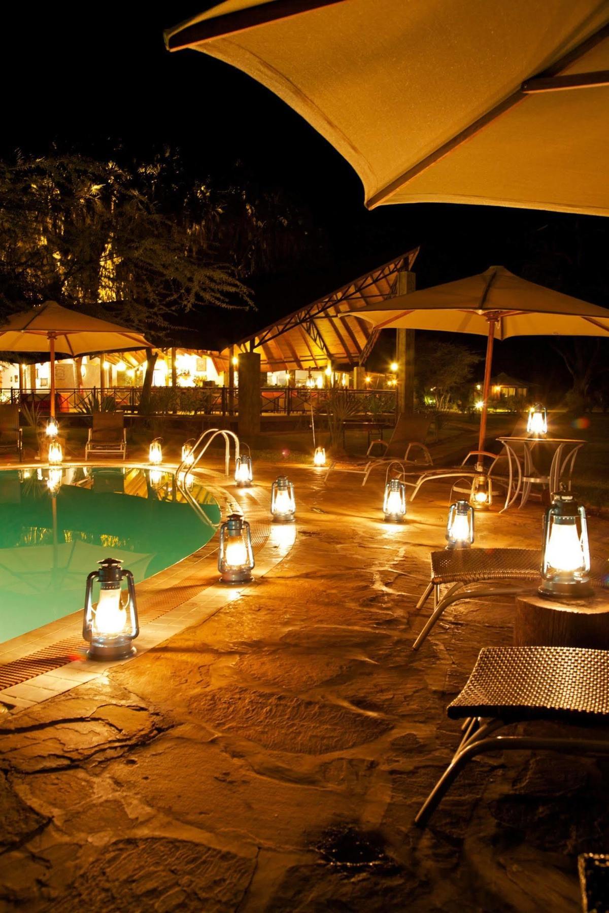 Отель Ashnil Samburu Camp Экстерьер фото